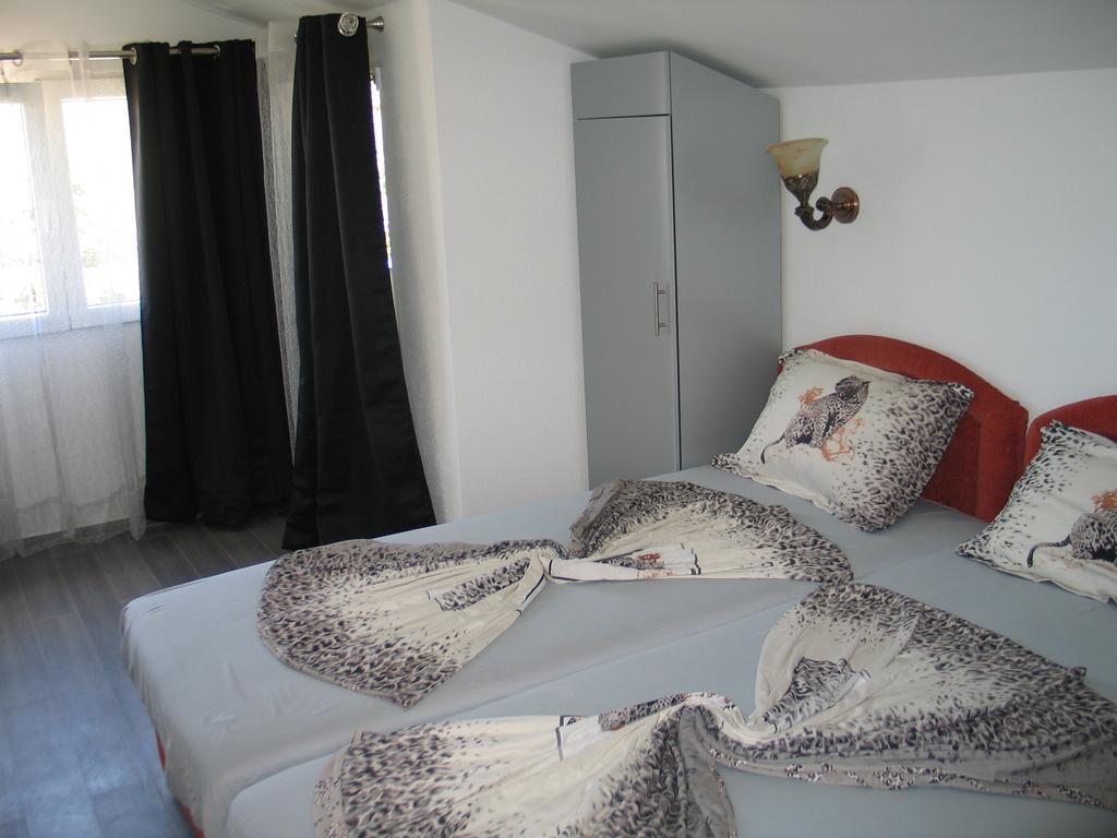 Guest House Dena Добра-Вода Номер фото