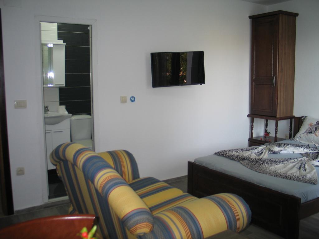 Guest House Dena Добра-Вода Номер фото